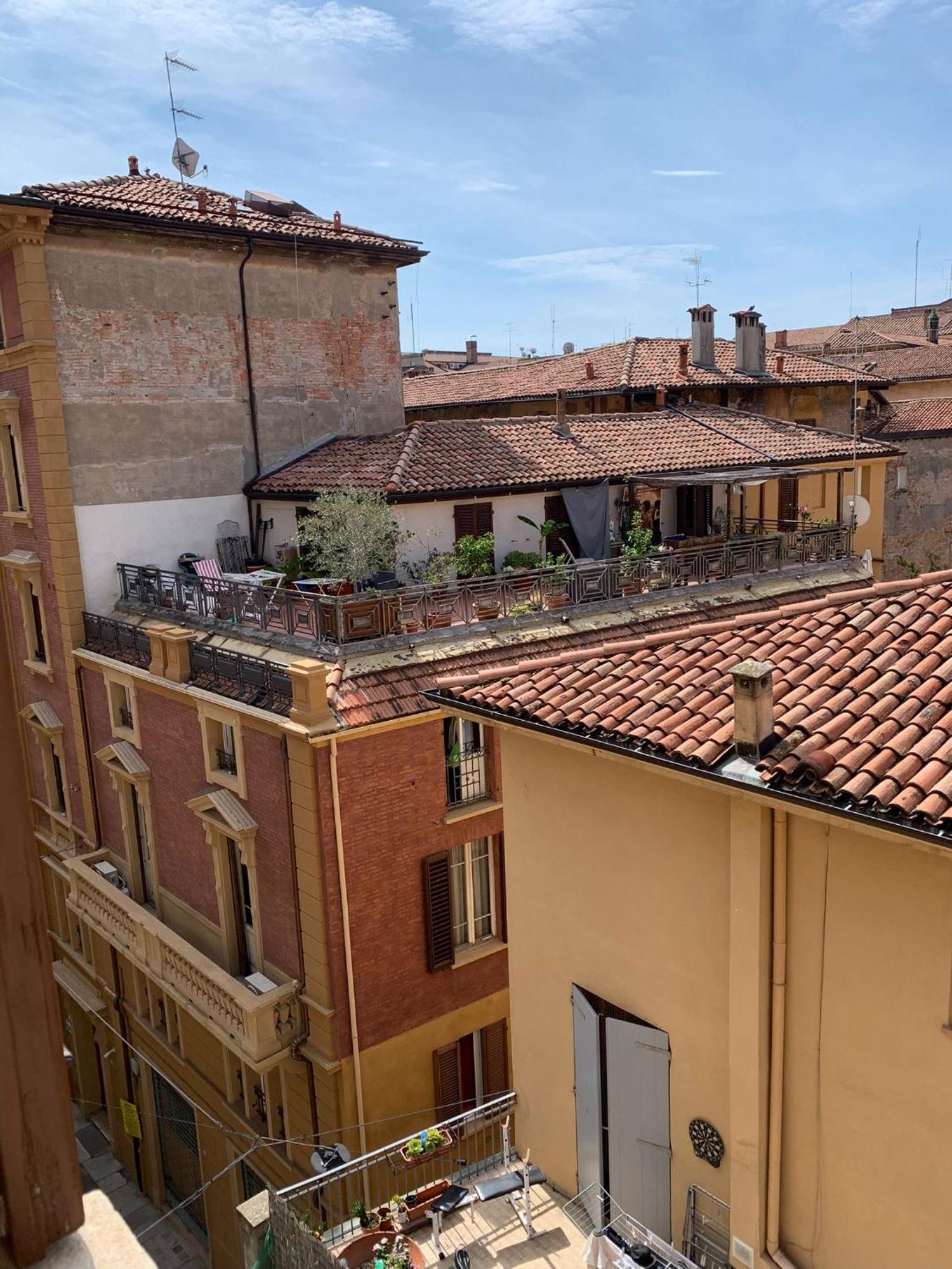 Le Suites Dell'Edera Bologna Bagian luar foto