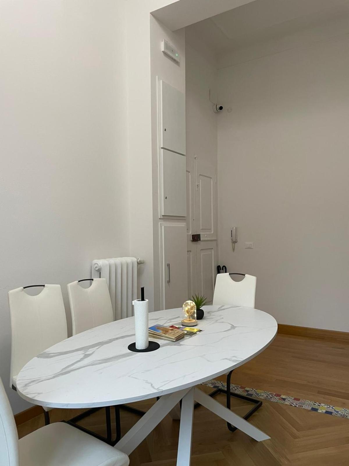 Le Suites Dell'Edera Bologna Bagian luar foto