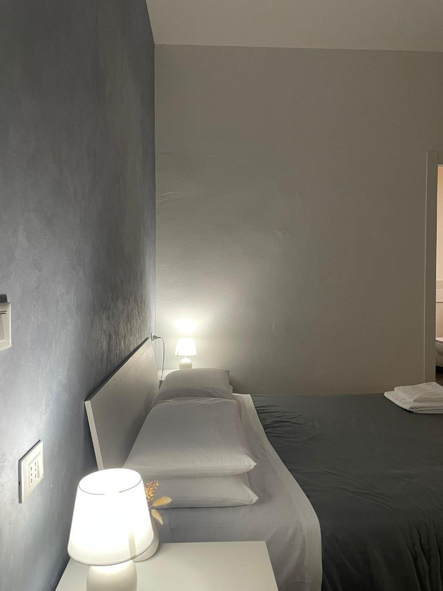 Le Suites Dell'Edera Bologna Bagian luar foto
