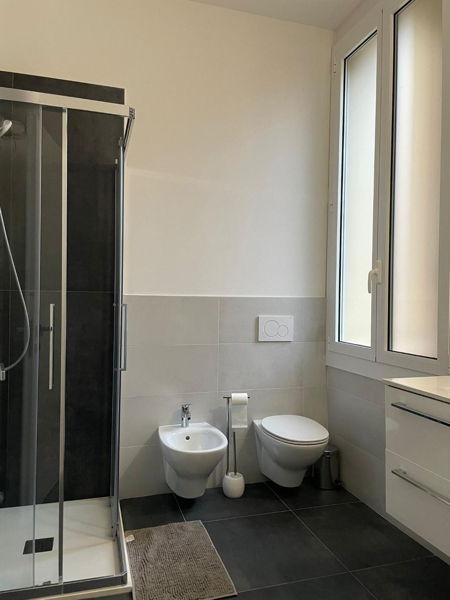 Le Suites Dell'Edera Bologna Bagian luar foto