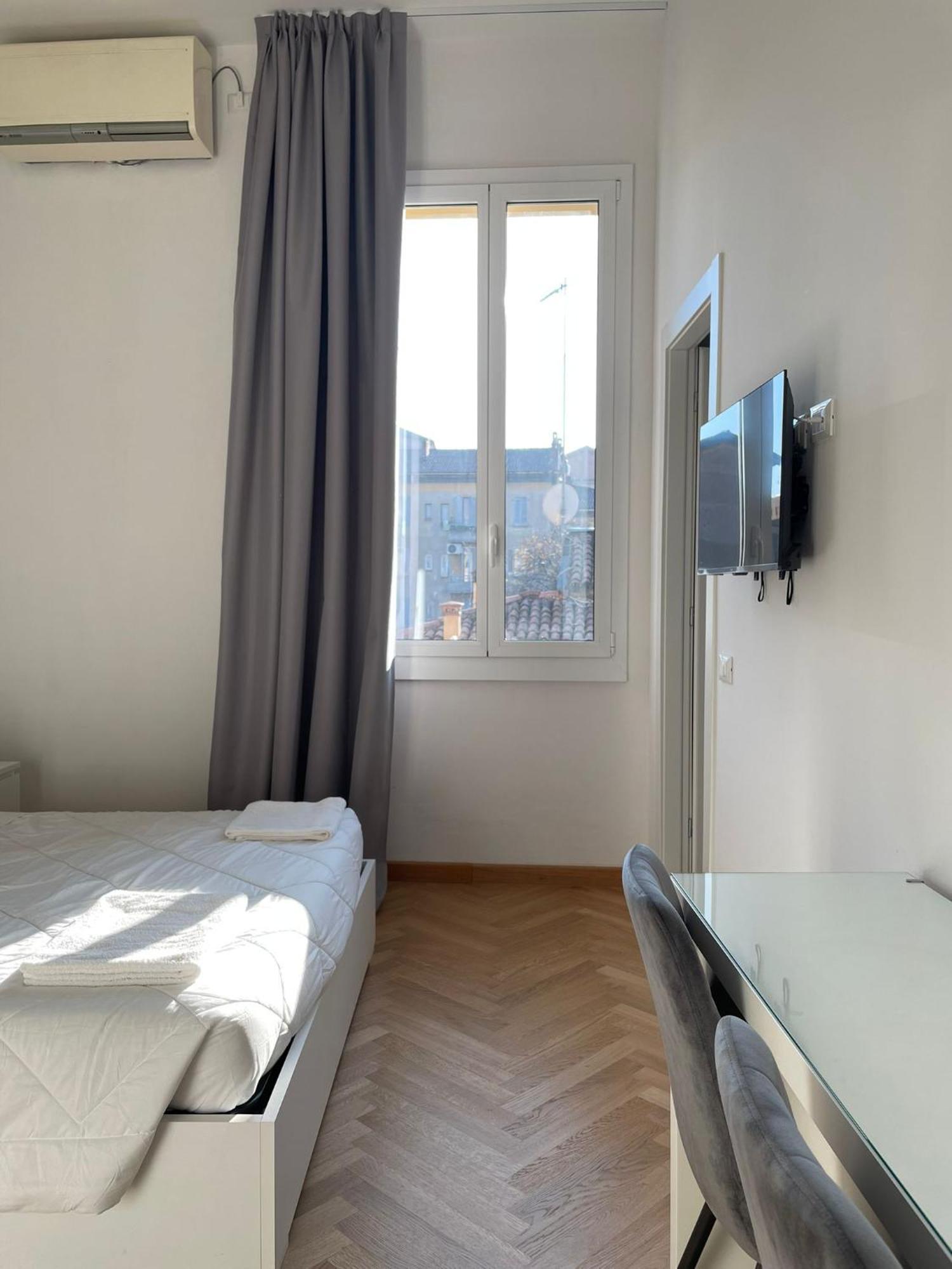 Le Suites Dell'Edera Bologna Bagian luar foto