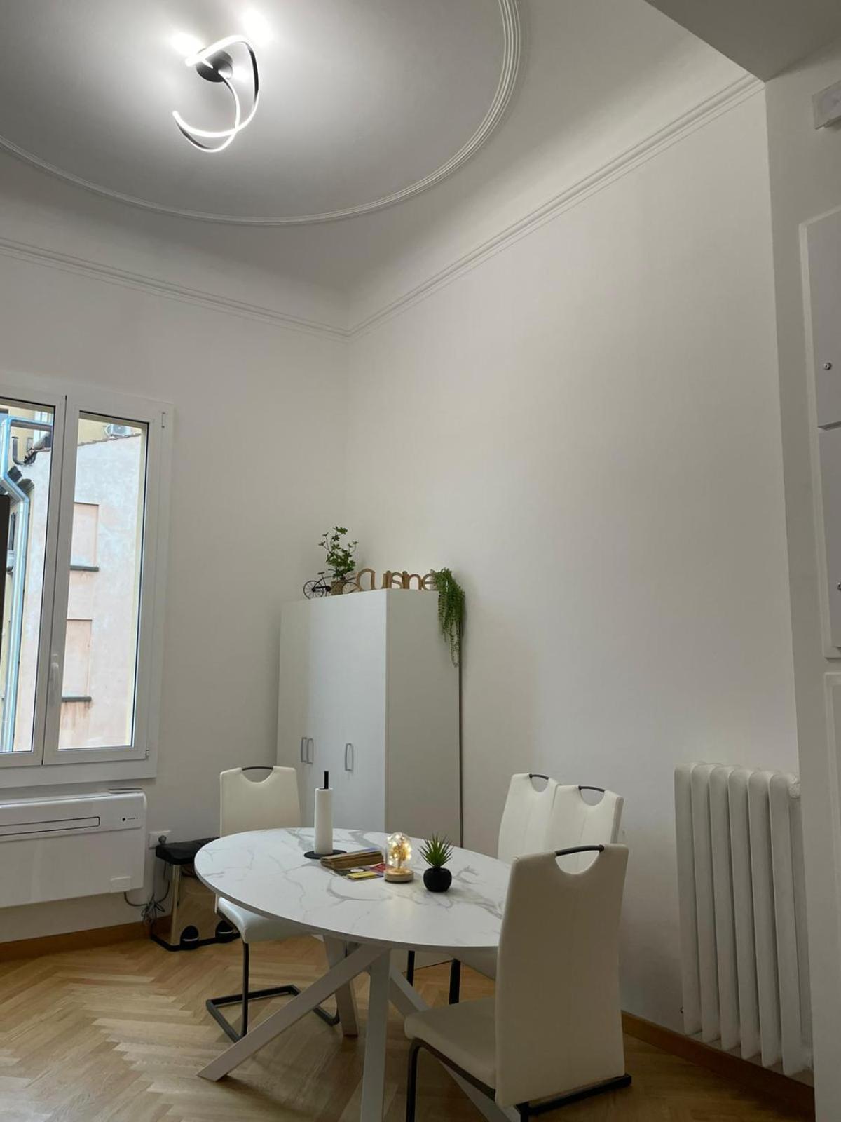 Le Suites Dell'Edera Bologna Bagian luar foto