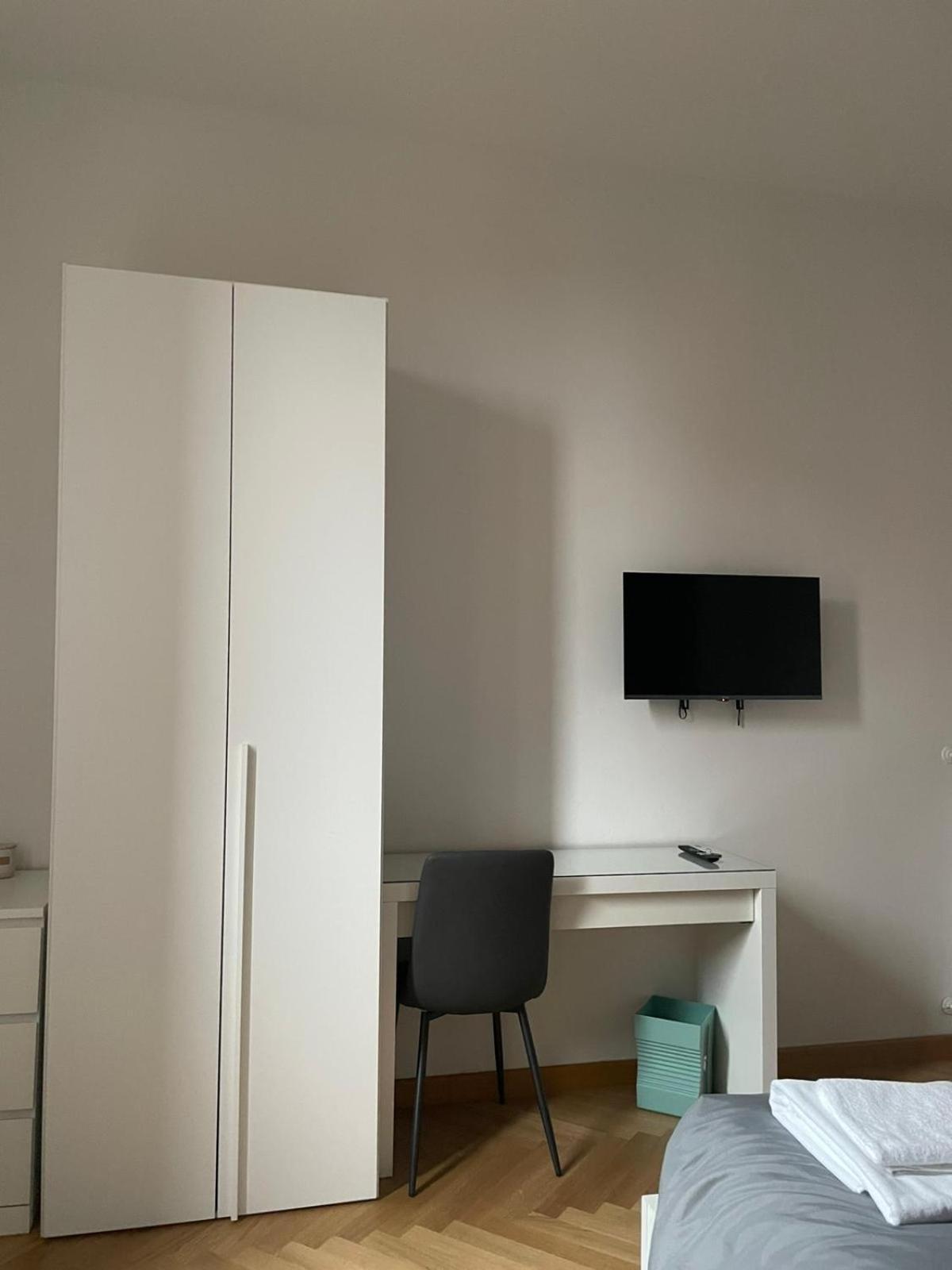 Le Suites Dell'Edera Bologna Bagian luar foto